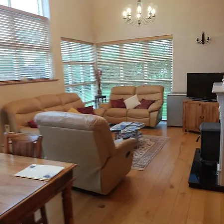 Moneen House Σπίτι διακοπών